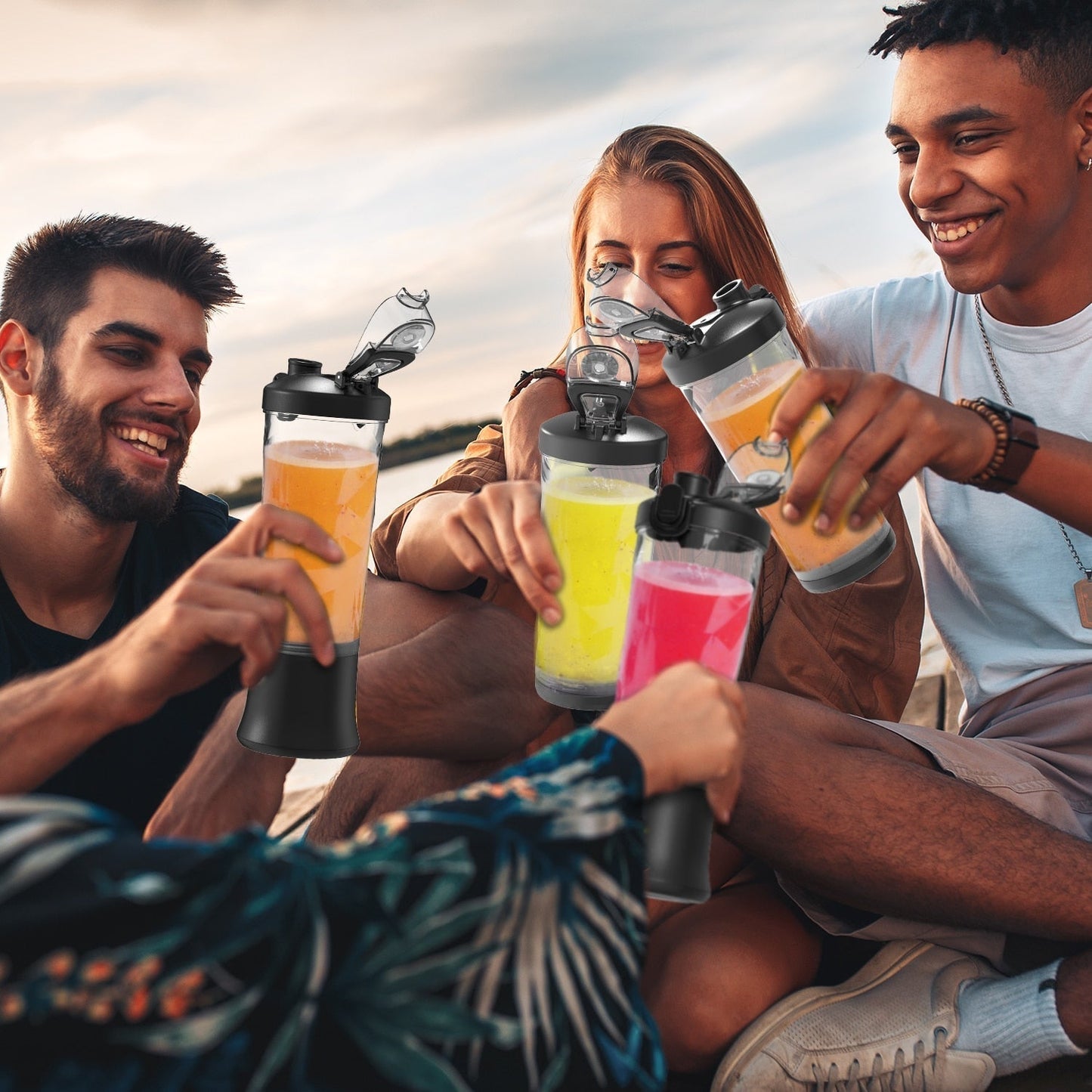 VitaFusion - The Pocket Blender for Delicious Smoothies and Shakes